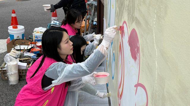 흥국생명, 어린이 교통안전 위한 벽화 봉사활동 진행