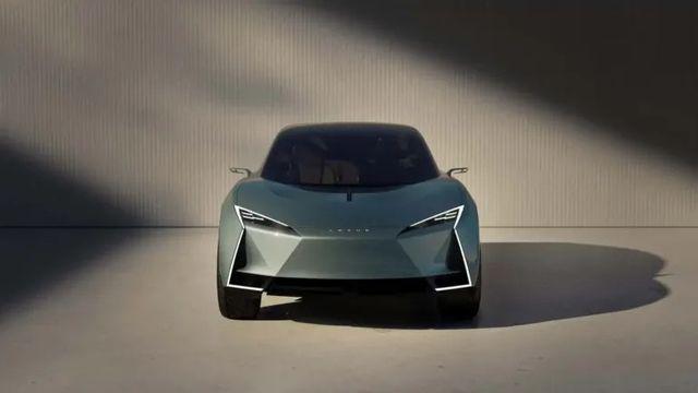 렉서스, ‘LS 쿠페 콘셉트’ 최초 공개… 플래그십 크로스오버의 새로운 변주