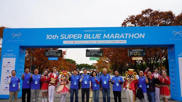 장애· 비장애인 함께 뛰는 '슈퍼블루마라톤'에 8000명 참가