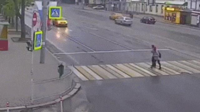 왜 이러는지 아는 사람?