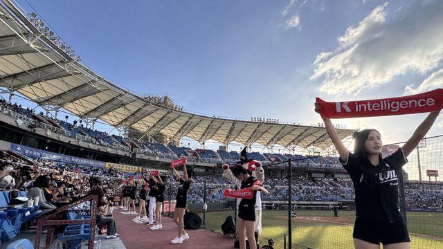 “열기 엄청나” 대만 팬 사로잡은 KT 응원단, 타오위안 교류전서 ‘K-응원’ 전파