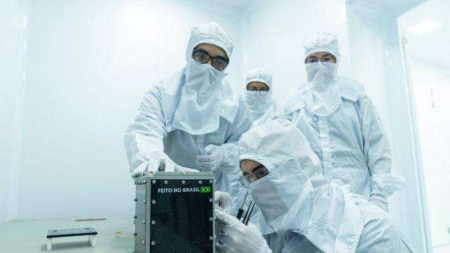 이노스페이스, 23일 발사 앞두고 고객 위성 탑재 돌입