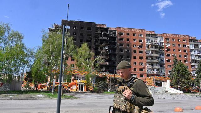 러, '요충지' 포크로우스크 완전 점령 임박…돈바스 장악 '길목'