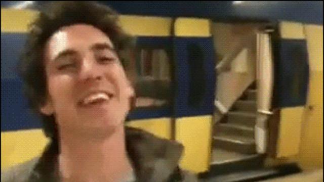 와다다다다닥...!!