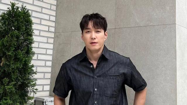 모친 채무 문제로 활동 중단 후 18세 연하 일본인과 결혼해 새출발한 배우