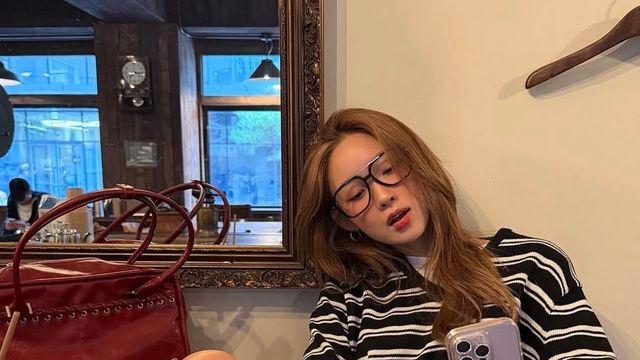 따뜻하고 예뻐! 롱부츠+니삭스 룩이 대유행한다