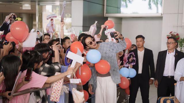 “‘아시아 프린스’=이광수, 진짜?”…12년 인연 ‘나혼자 프린스’ 감독도 깜짝