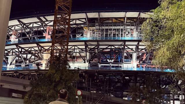 어젯밤 몰래 공사 중인 캄프누로 돌아온 메시