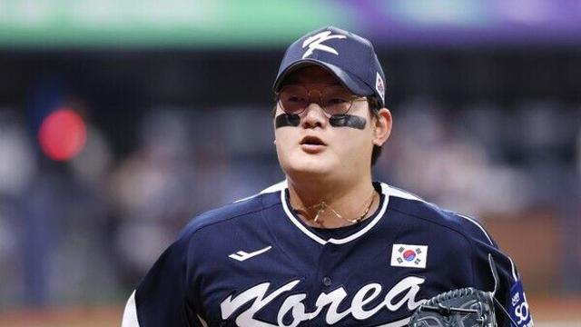 김서현을 키우기 위해서는 '한 국가'가 필요한가…日서 반등해야 한다