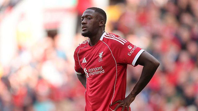 코나테 향한 '레전드' 캐러거의 비판, “리버풀이 실점할 때마다 그가 있다”