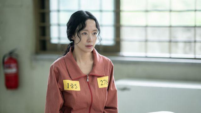 죄수복 입은 전도연·김고은…박해수가 쫓는다 ‘자백의 대가’