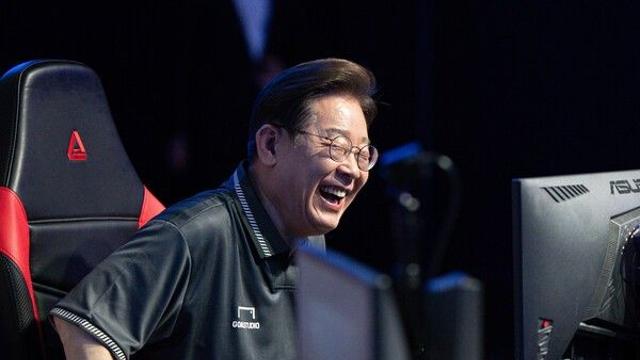 이재명 대통령 “T1의 3연패, e스포츠 역사 새로 썼다”… 산업 육성 ‘의지 천명’