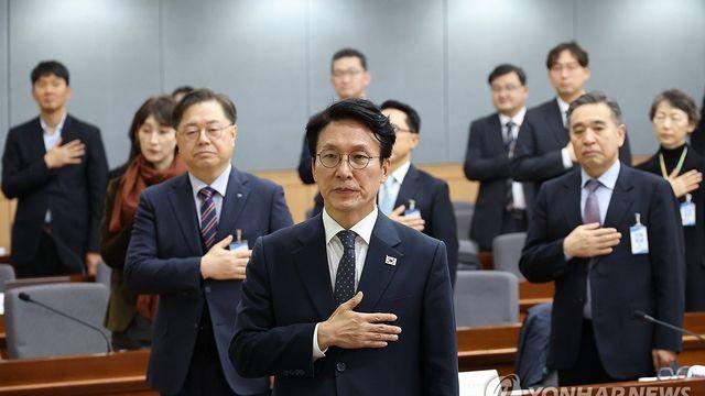 탄소중립위, 2035년까지 온실가스 감축목표 '53∼61% 案' 의결