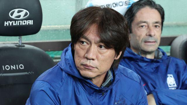 홍명보 “우리 선수들이 만족할 만한 운동장…조규성에게 많은 기대 안 했으면” [IS 천안]