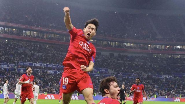 한국 축구 에이스는 다르다! 이강인, 퇴장 유도+종료 직전 결승골 어시스트→PSG는 리옹에 3-2 승리