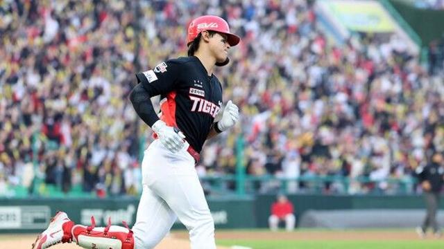 ‘더 영 킹’ KIA 김도영, 2026시즌 향해 절치부심…“건강한 모습으로 도움되겠다”