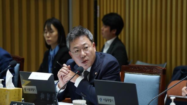 국힘 박정하 “김건희 명품 가방 선물, 부끄럽고 참담해”