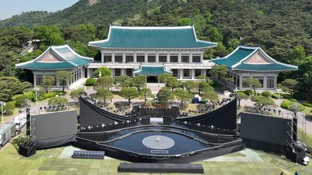 [이슈] 돌아온 '청와대 시대'…대통령 집무실 12월 이전, 관저는 내년 상반기 예상…'관저음습' 주장에 어디로?