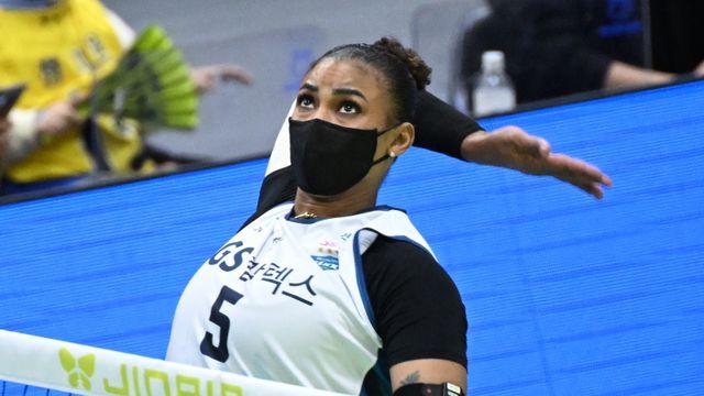 호흡곤란 증세 딛고 49점...복덩이 실바에 감탄한 이영택 감독 