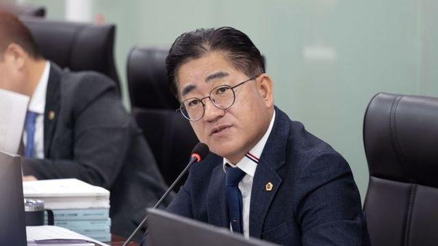 경기도의회 이기형 의원, 반도체 인재뱅크 DB 구축 및 취업률 제고 촉구