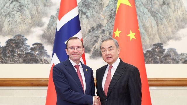 中왕이, 노르웨이 외무에 