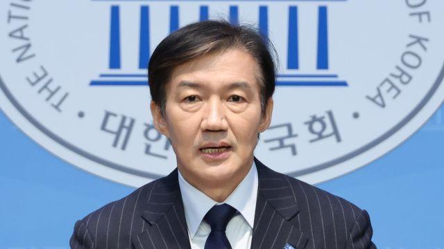 조국 “검찰 죽인 사람이 누군데…검찰권 남발하고 피해자 행세”
