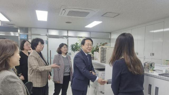 최홍규 군포시 부시장, 관내 12개 동 행정복지센터 순회 방문