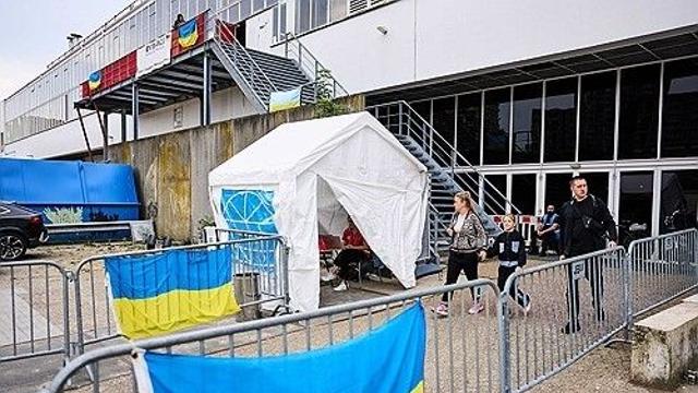 우크라 청년연령 출금 풀리자 유럽행 난민 급증