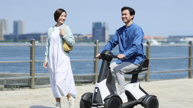 “360만 원” 면허 필요 없는 1인 전기차 ‘e-스니커’ 등장