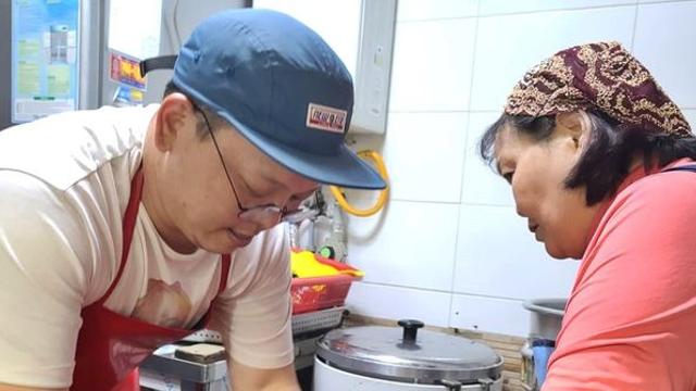 '골목식당' 홍탁집 아들 권상훈이 놀라운 근황을 전했다