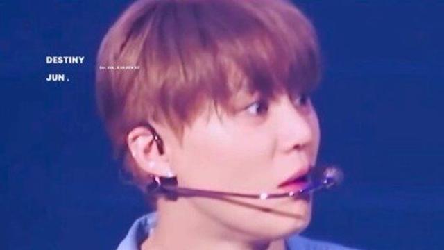 공연 오늘까진데 왜 내일 연차썼어