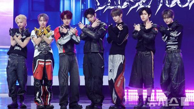 클로즈 유어 아이즈 