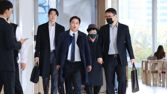 김건희 여사 모친·오빠, 오늘 나란히 김건희특검 출석