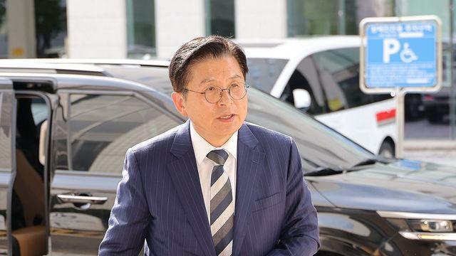 [속보] 특검, '내란 선전선동' 황교안 전 총리 체포 시도…영장 집행