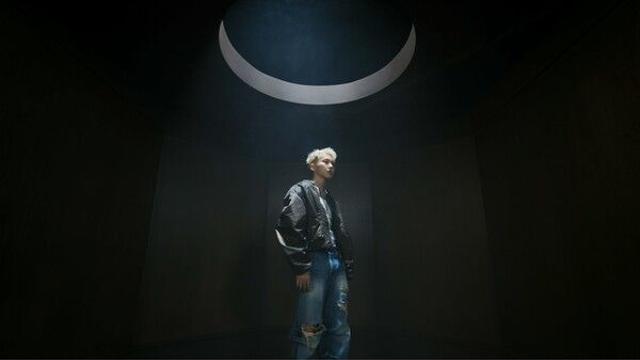 세븐틴 호시, 첫 영어 솔로곡 ‘Fallen Superstar’ 발표…군복무 중 깜짝선물