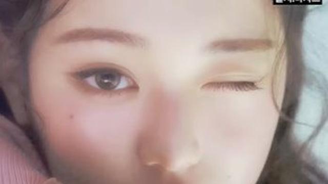 요즘 유행하는 여자 메이크업 스타일