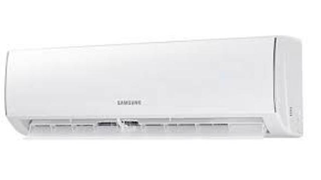 우리 집 에어컨 스킨.