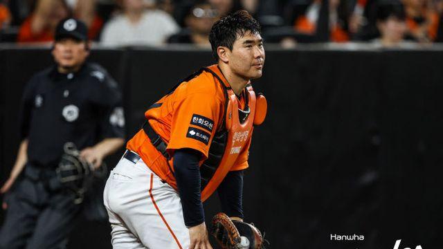 한화 베테랑 포수 이재원, 플레잉코치 변신...