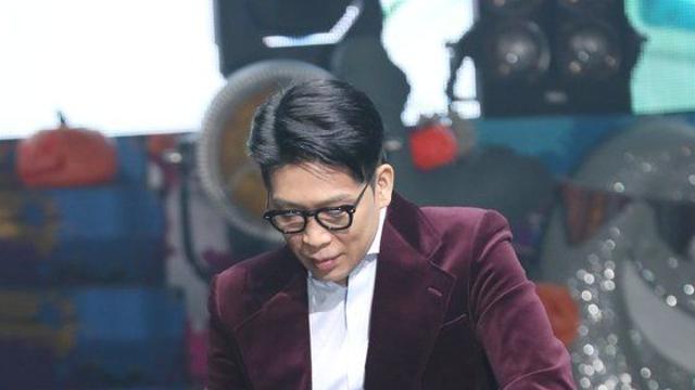 “피눈물 죄송” MC몽, ‘히틀러 그림’ 뒤 줄줄이…급기야 ‘손목 상처’ 공개 [종합]