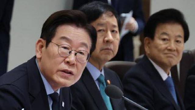 李대통령, 검찰 정치화 단절 강조…