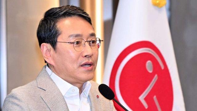 '2년 만에 방한' 올라 벤츠 회장, LG 전장 CEO들과 만난다