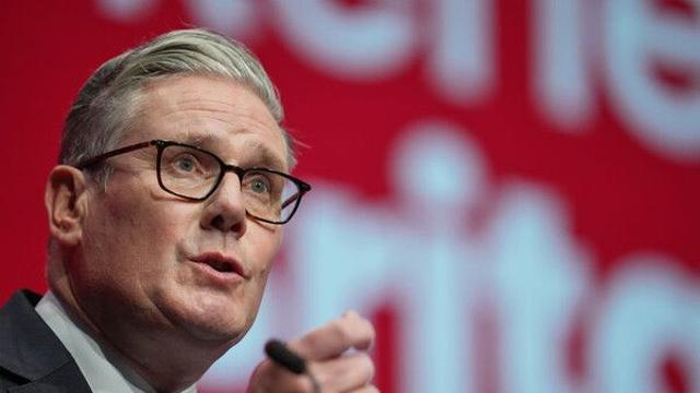 스타머 英총리 리더십 위기…당 내부서 교체설 솔솔