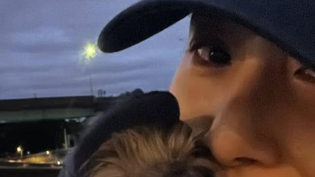 배우 김서형, 반려견 꼬맹이와의 마지막 산책