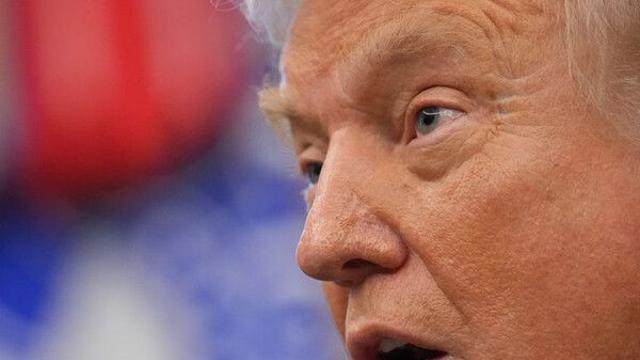 트럼프, '엡스타인 이메일' 공개에 민주당 비난…