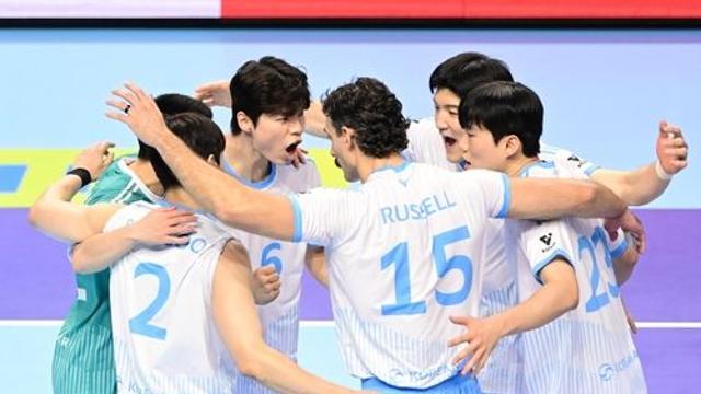 '정지석＋러셀 30점' 대한항공, 삼성화재 3-0 제압…선두 도약(종합)