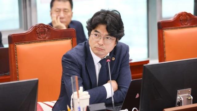 경기도의회 박상현 의원, 행감서 장애인 고용 연계제도 교육, 기조실장이 직접 챙겨야 복지 행정 질 향상 촉구