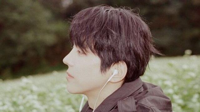 홍이삭, 안녕 잘 지내 '나의 작은 마을'