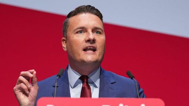 인기 없는 스타머 총리, 노동당내 축출 반란설 나와…'보건장관 주도'