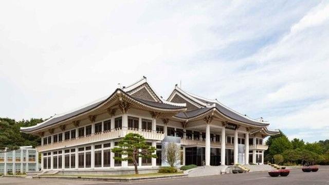 광주 명소, 시간의 흔적을 따라 미식의 즐거움을 탐하는 가을날