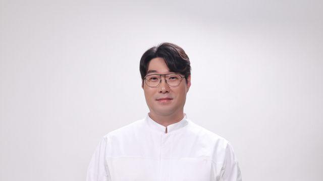 스타셰프 오세득, 김재중 품으로...인코드 전속계약 [공식]